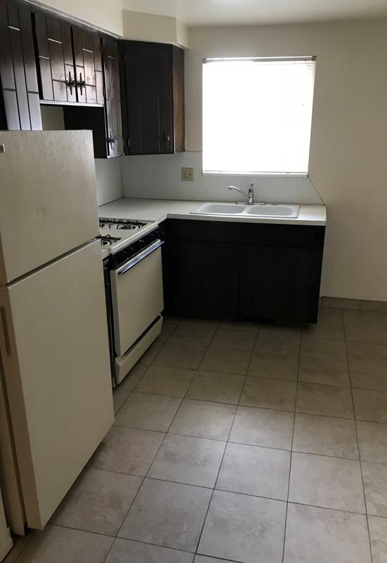 666 East Center, Provo - Kitchen