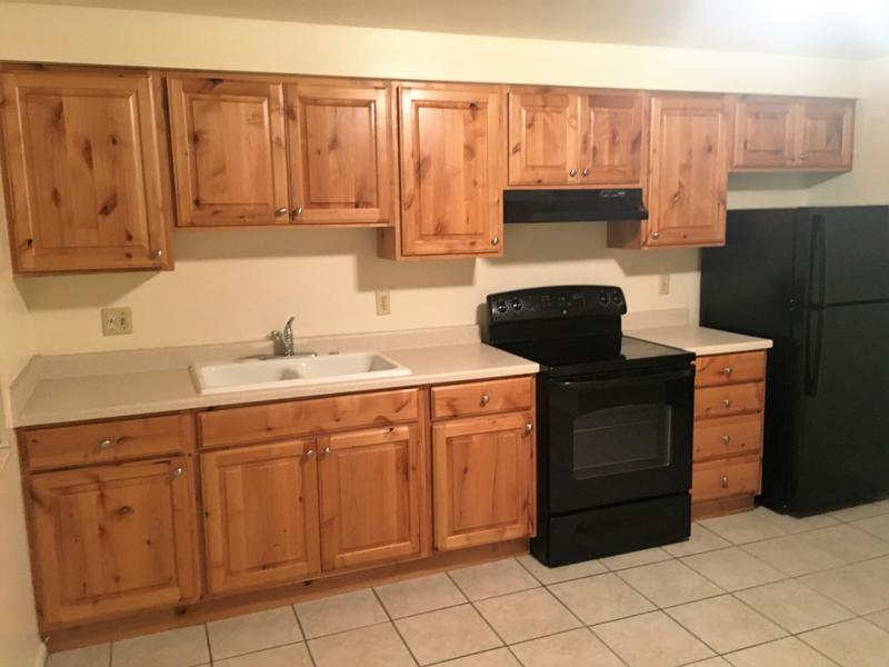 1123-1177 South Graff Circle (250 E), Orem - Kitchen